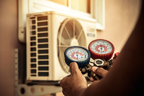 Professional Ac Installation technician working in Newport, NC